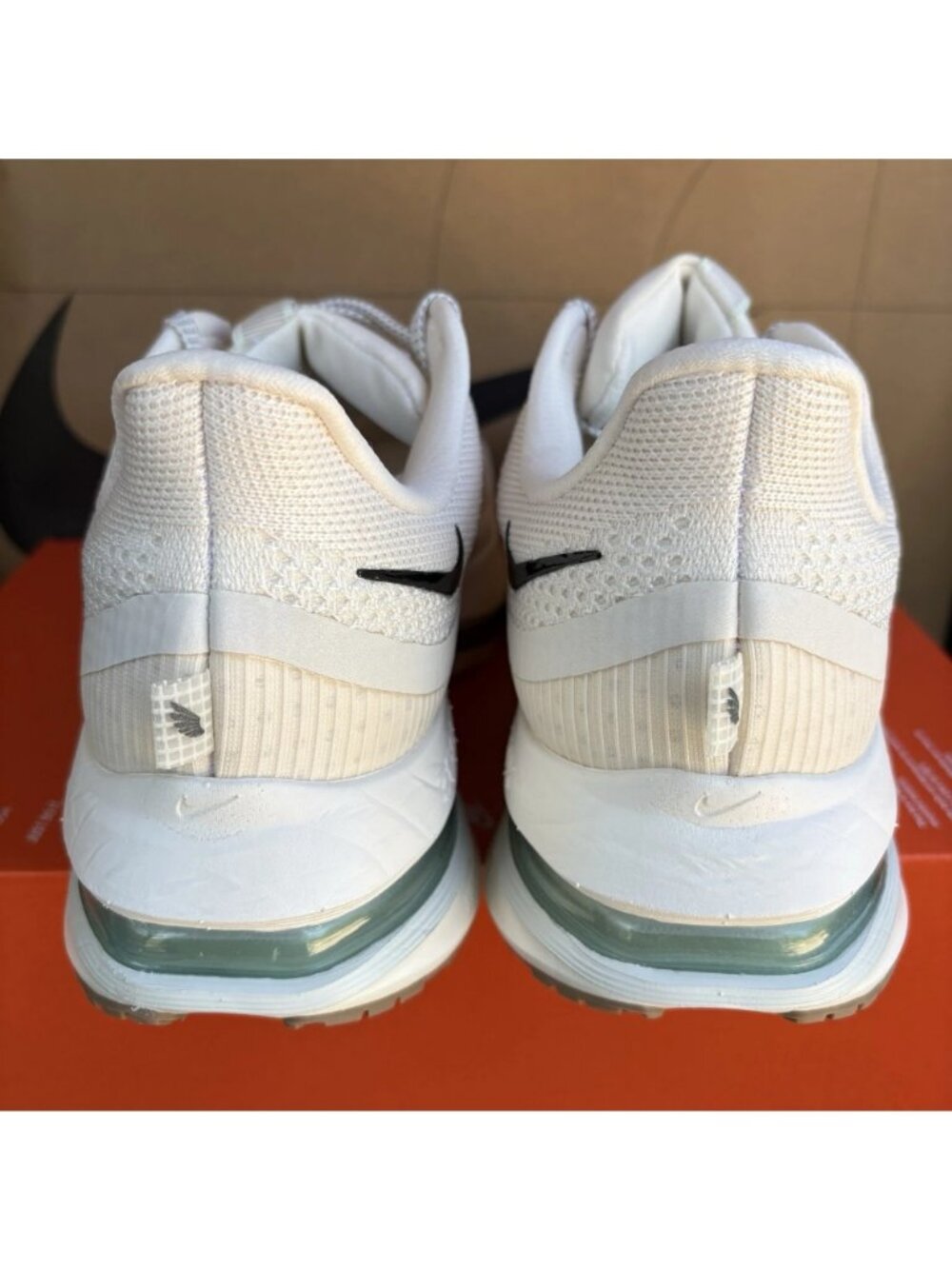 NEW Nike Pegasus Premium Pale Ivory Spruce Running HQ2592-106 Men Size 12 - Picture 6 of 8